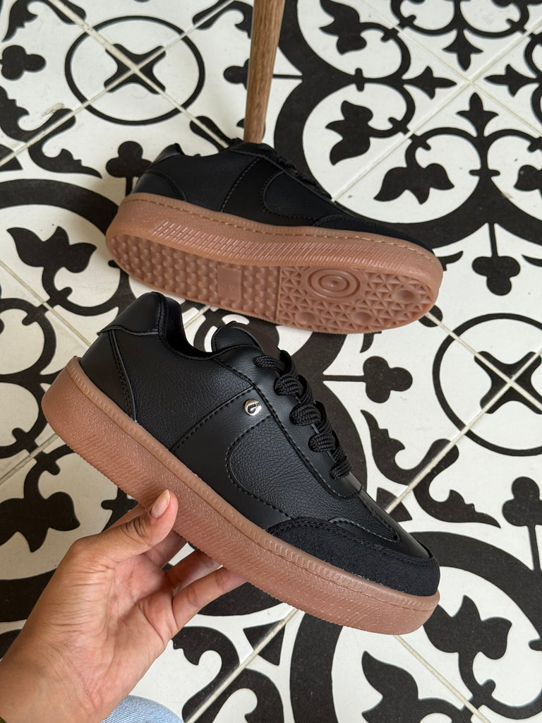 Esencia Negro – CUB Shoes